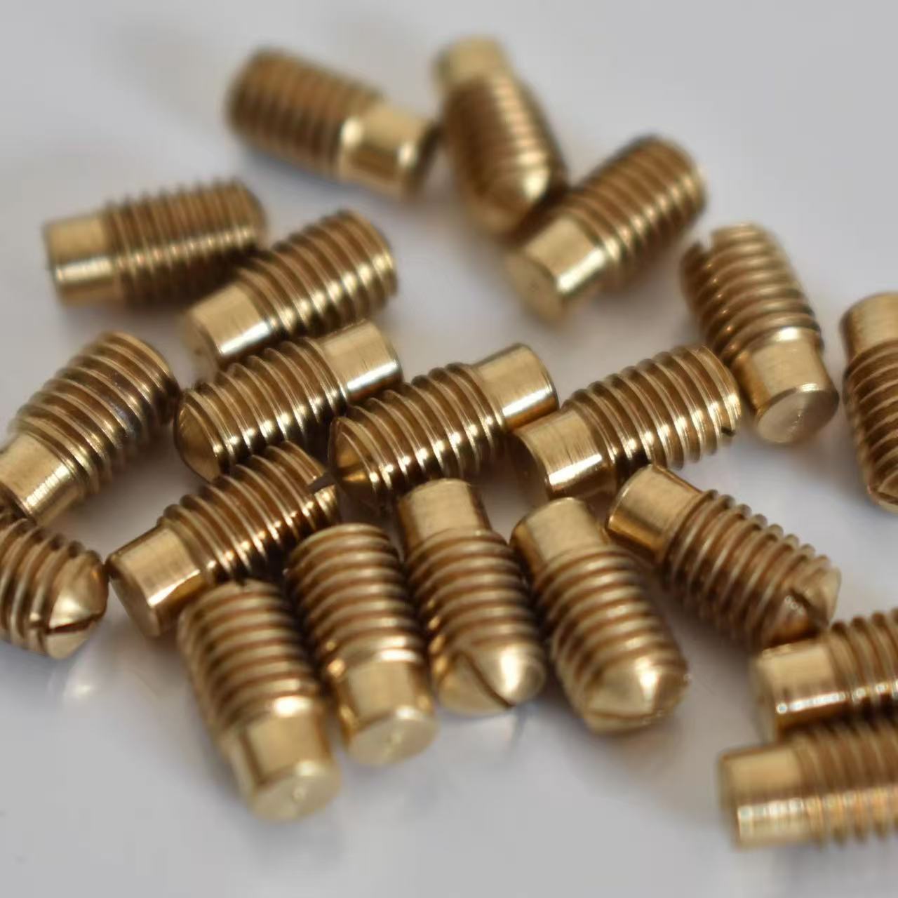 Parafusos de Ajuste para Saxof - Musical Instrument Repair avaliação e preço