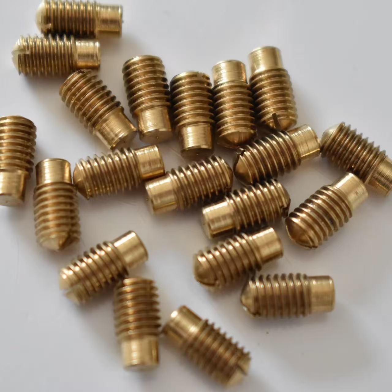 Parafusos de Ajuste para Saxof - Musical Instrument Repair avaliação e preço